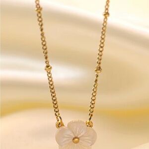 18K Gold Plated Chain Necklace with White Flower Pendant - Women Jewelry